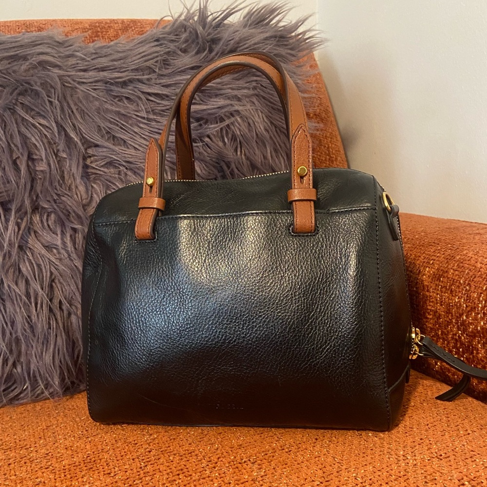 FOSSIL | Black Leather Handbag